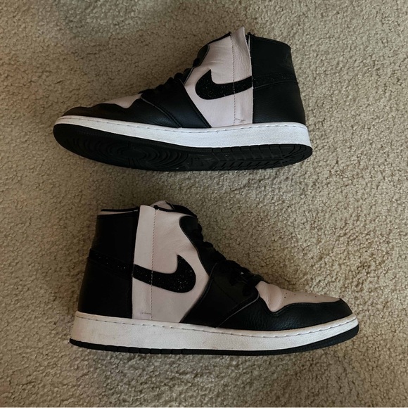 Women’s Jordans - Picture 9 of 10